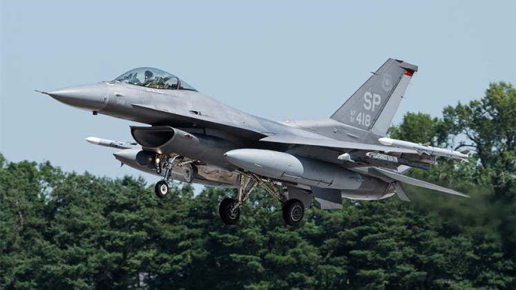        F-16