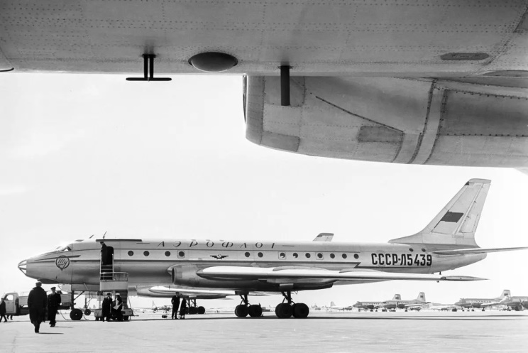 4 �������� 1957 ���� ���������� ������������ ������� ���-104�� �������� ������ ����� �� �������� ������ - ���-����