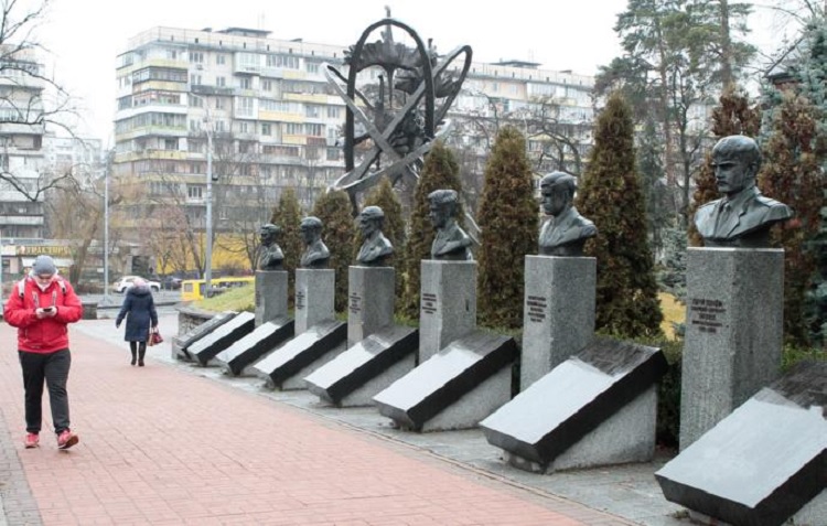 ������� ��������� ��������� ��������� ������ ������ ������������ ������ �� ����