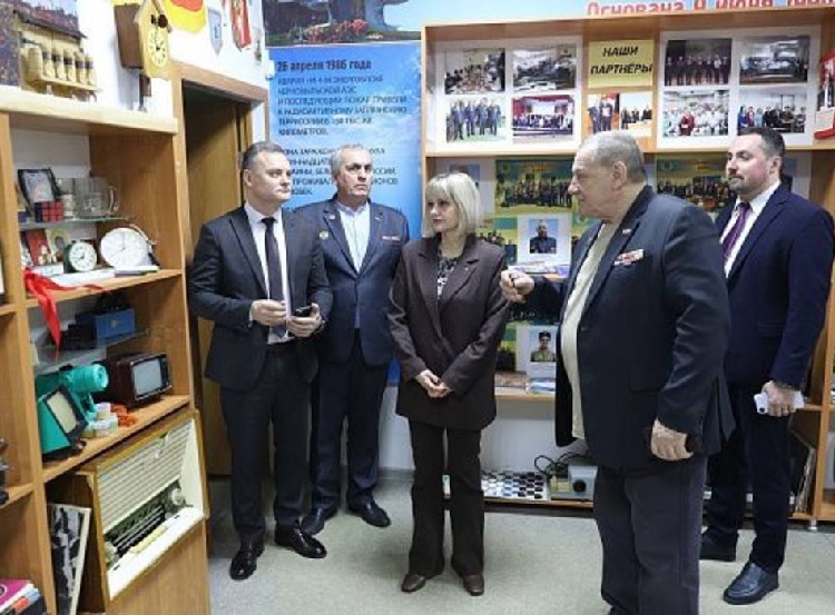 � ���������� �������� ��������� ������������ � ���������� 40-����� ����������