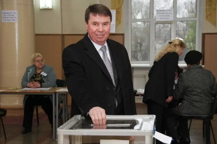 �������� ������������: 16 ����� � ��������� ������������� �����������, �� ������ �������� ��� ���������� �������� � ������